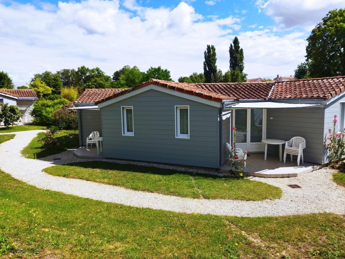 Le Hameau De Saintonge Villa Tonnay-Boutonne Ngoại thất bức ảnh